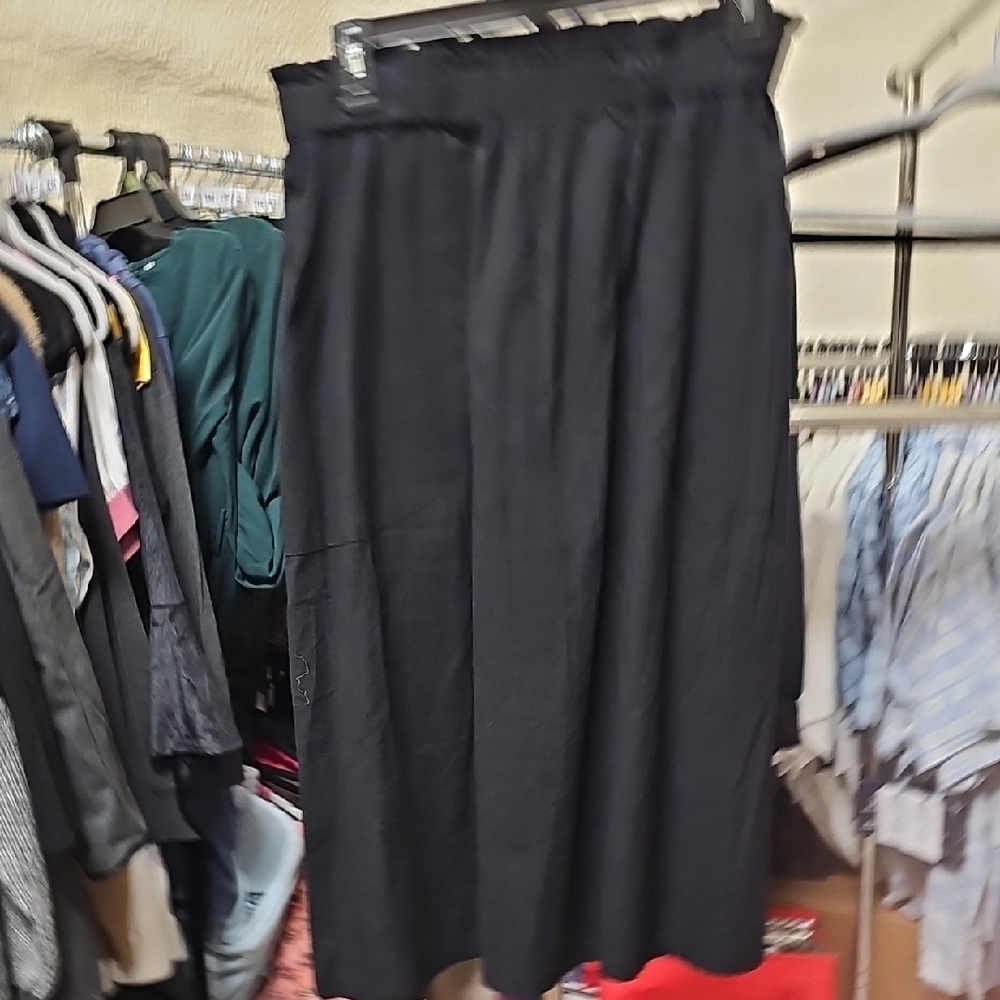 Nwt Black Women's Skirt With Pockets #139